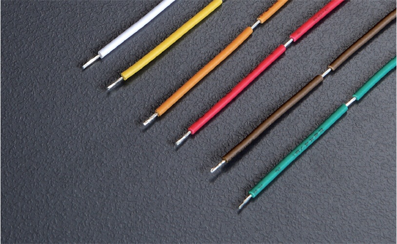 米乐m6网页版登录入口:争议不断！网球红土赛场引入电子司线到底是好是坏